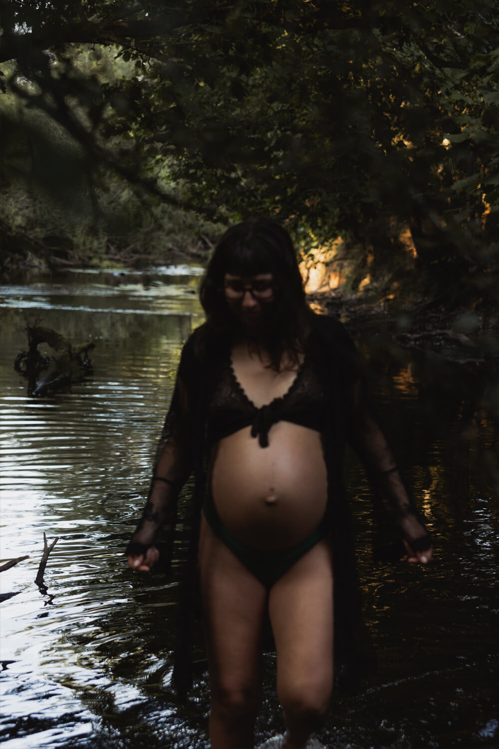 photographe-grossesse-saint-herbain Femme enceinte lors d'une séance photo grossesse à Nantes, Saint-Herblain